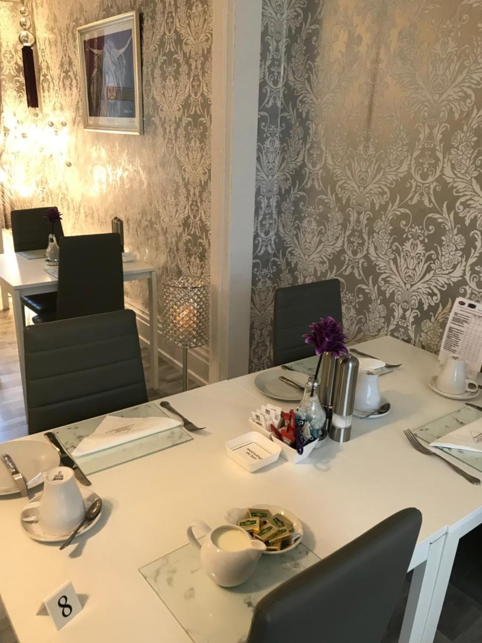 Sorrento House 4*